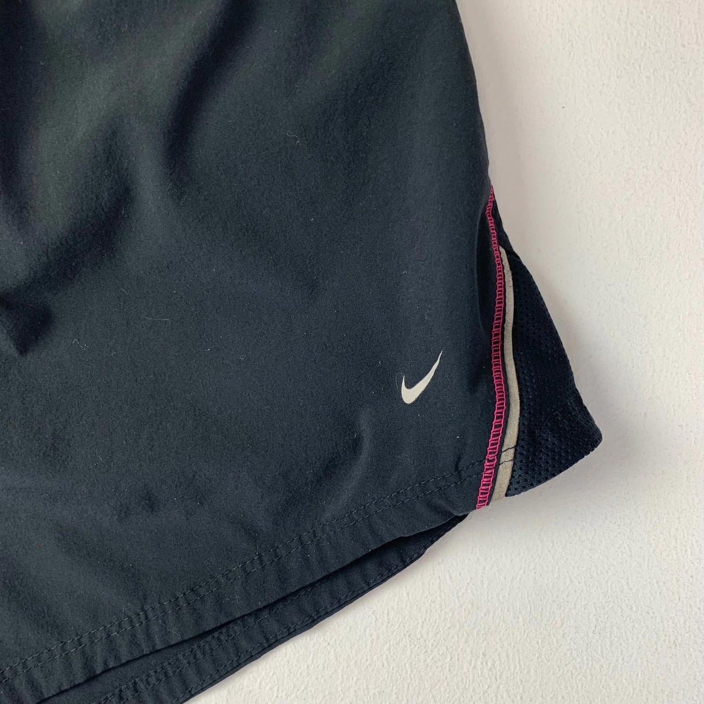 Nike Running Shorts Dri-FIT Black Pink Stitching Womens Medium