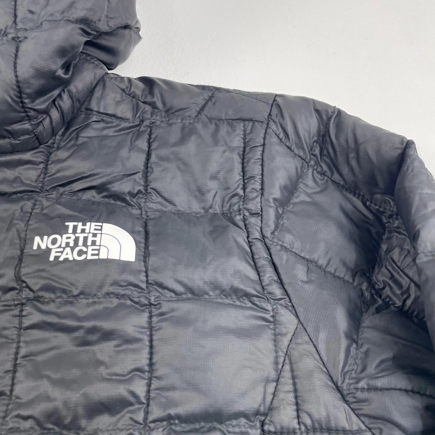 THE NORTH FACE Women's Quilted Puffer Jacket Black Hooded Mid-Length , SIZE XS