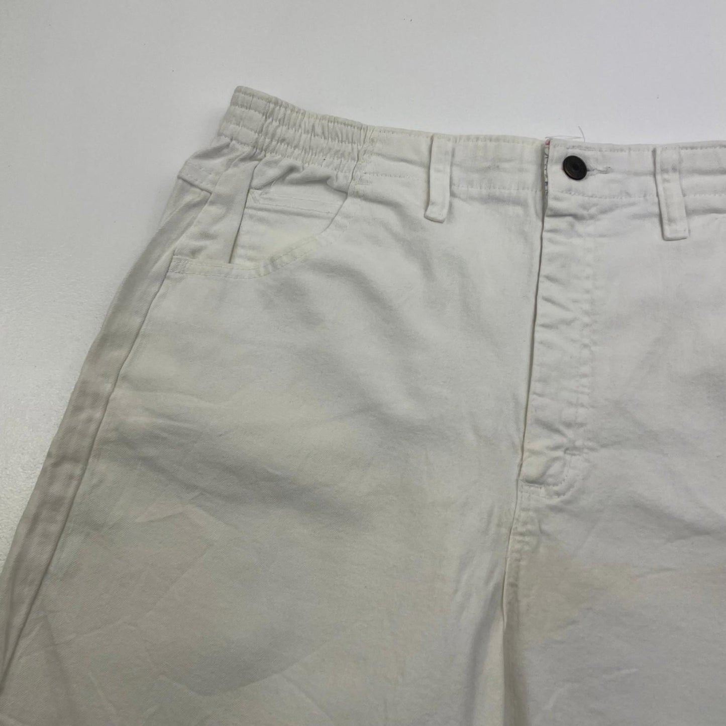 Lee Shorts Elastic Waist White Casual Bermuda Women's Label Size 14
