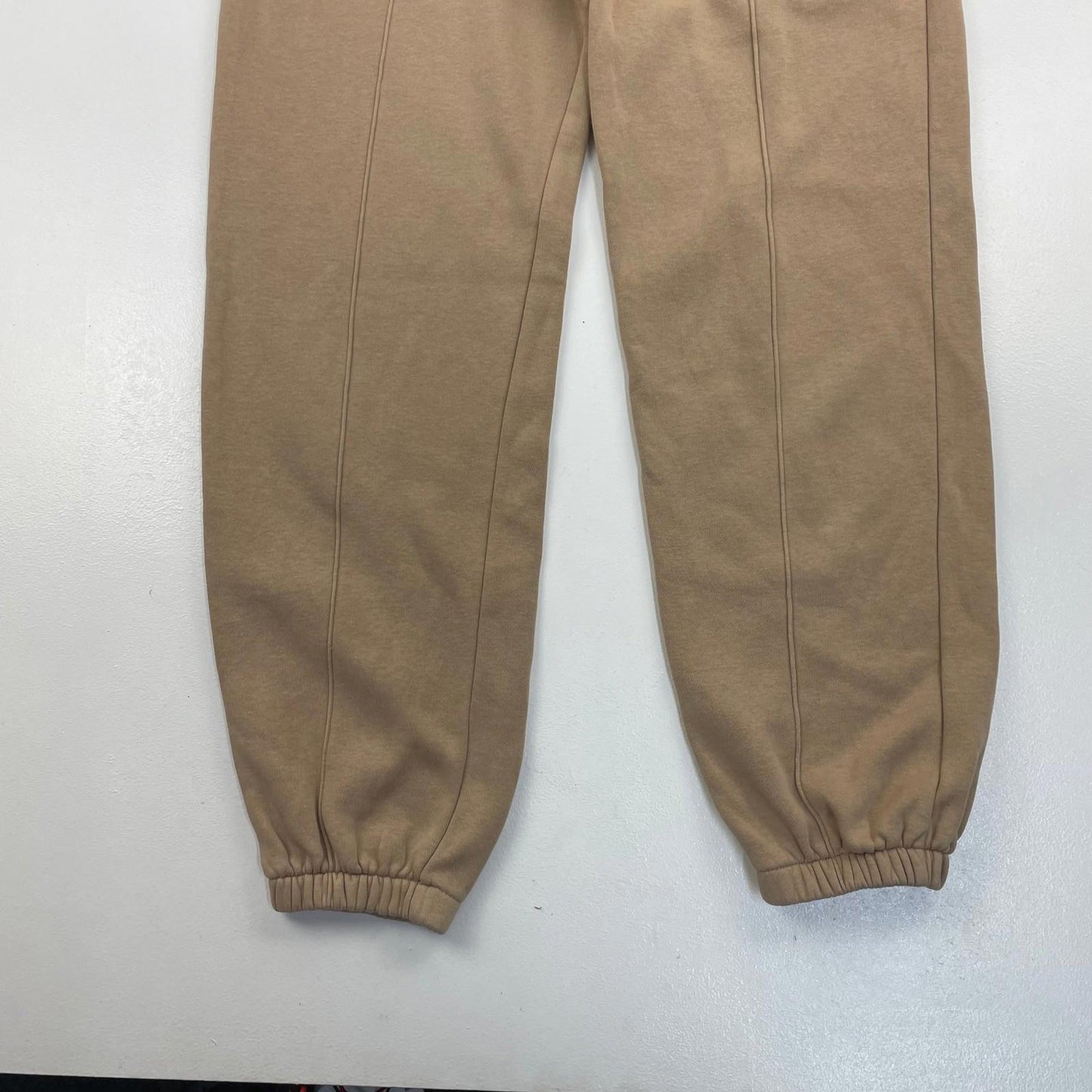 Nike Jogger Sweatpants Beige Relaxed Fit Logo Mens XS