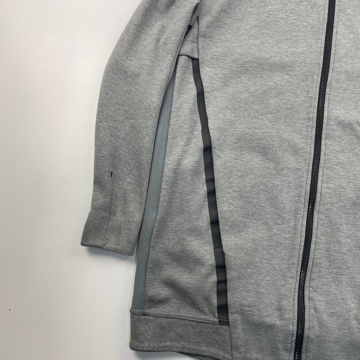 Men’s NIKE Grey Tech Fleece Hoodie Jacket , Size Small