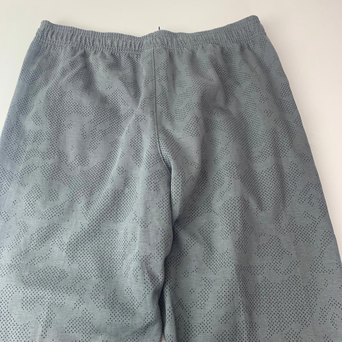 Umbro Activewear Trousers Jogger Style Patterned Grey Boys Size XL-16/18