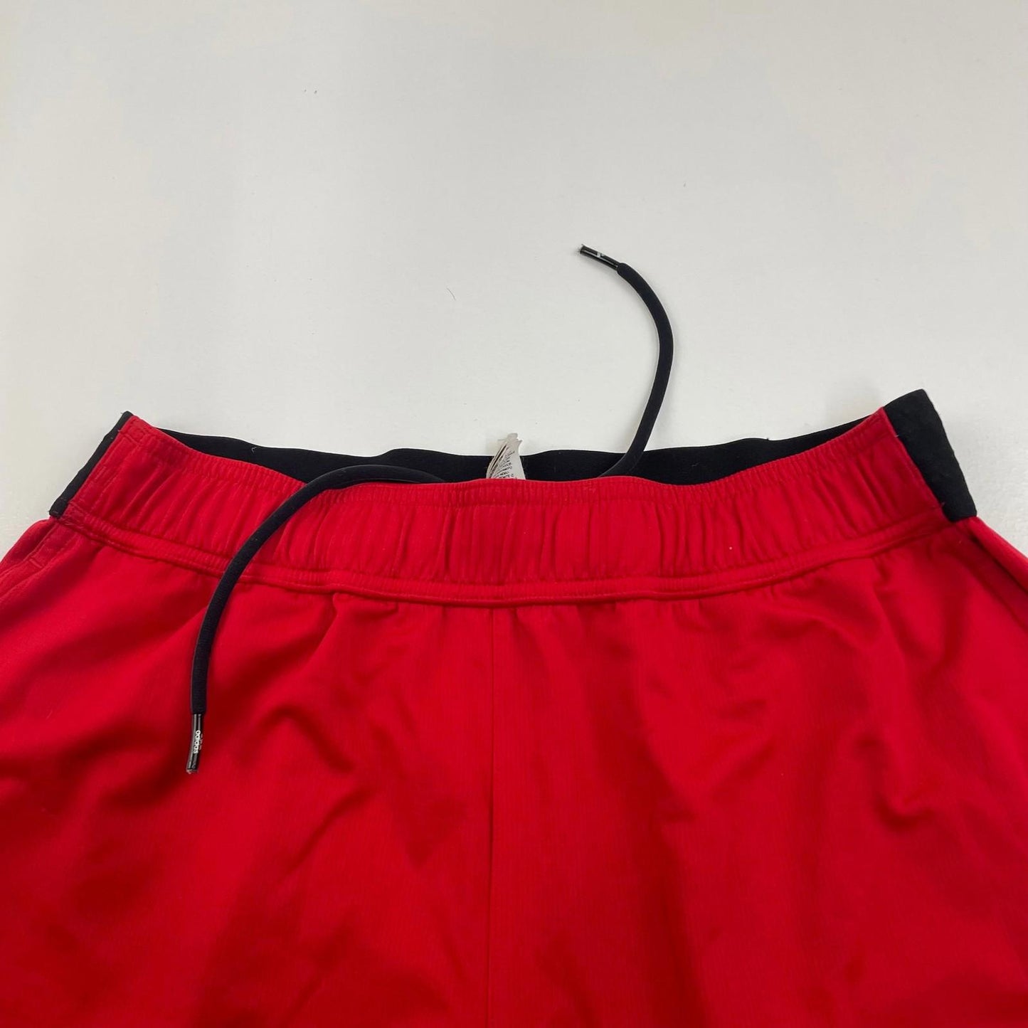 ADIDAS Climachill Activewear Shorts Breathable Athletic Red Mens Medium