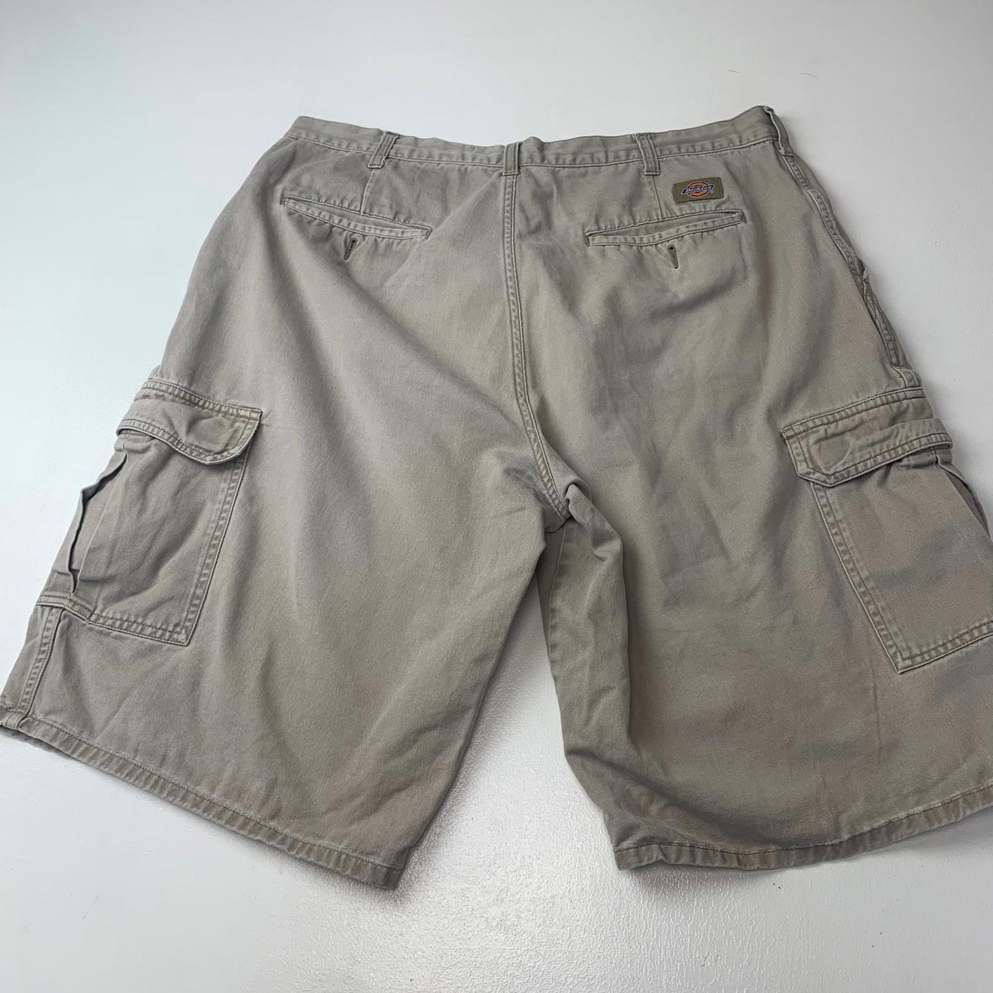 Dickies Cargo Shorts Utility Pockets Beige Casual Wear Mens W36