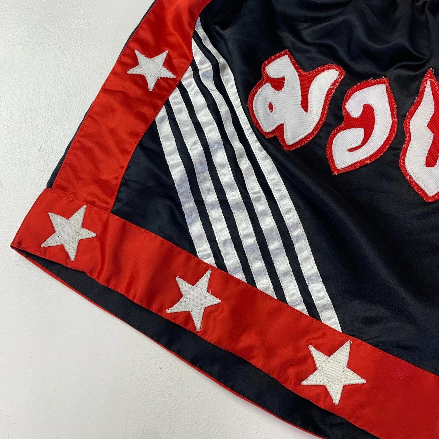 M.A.R Thai Boxing Shorts Star Striped Design Black Red Mens Medium
