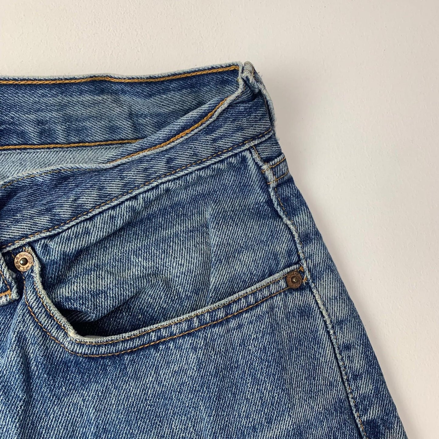 Levi's Straight Leg Denim Jeans Distressed Vintage Blue Mens W34 L30