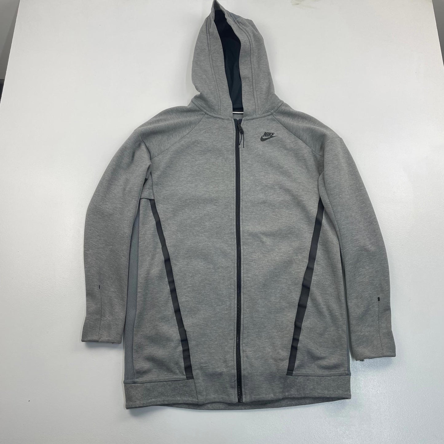 Men’s NIKE Grey Tech Fleece Hoodie Jacket , Size Small