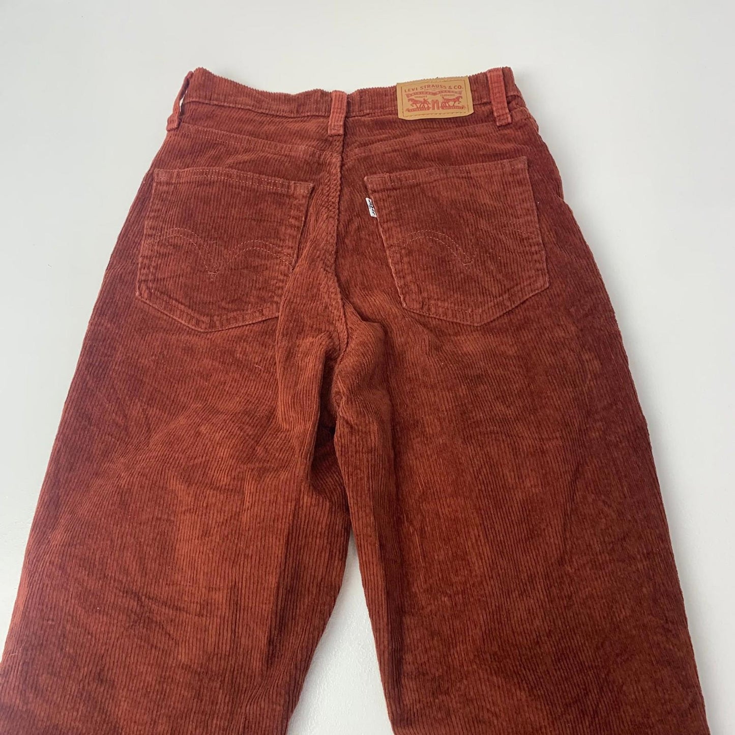 LEVI'S High Waisted Mom Jeans Corduroy Rust Red Women's Size W25
