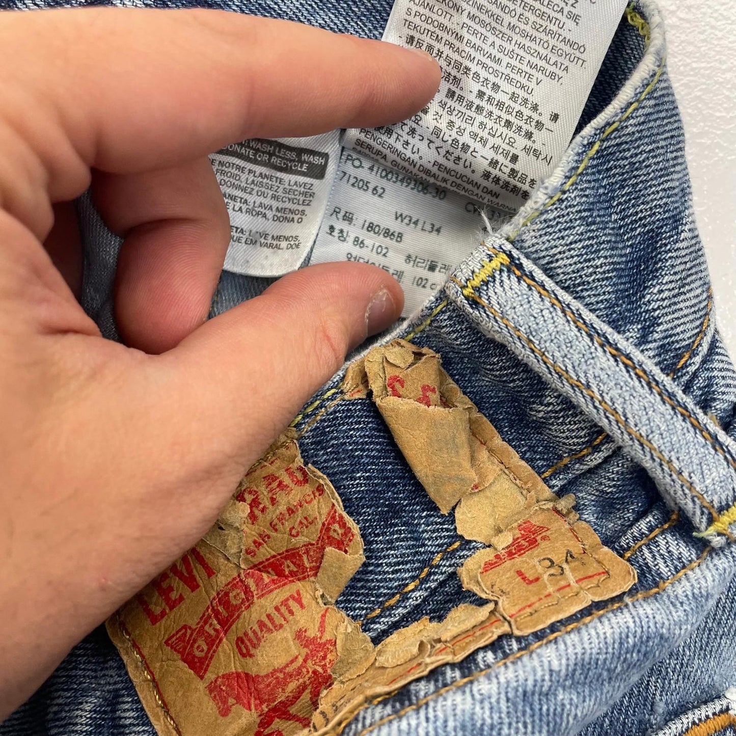 LEVI'S Jeans Straight Leg Vintage Distressed Blue Denim Mens W34 L34
