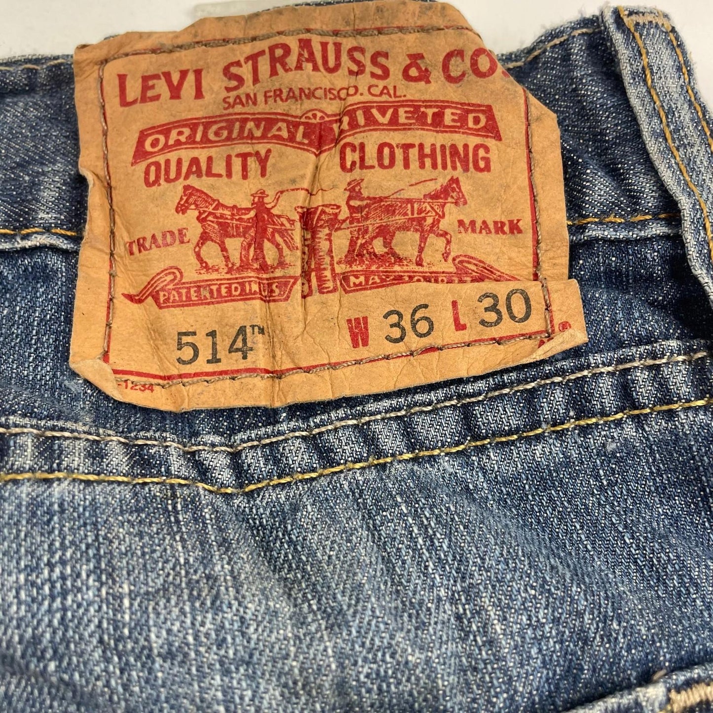 Levi's 514 Straight Leg Distressed Denim Blue Jeans Mens W36 L30