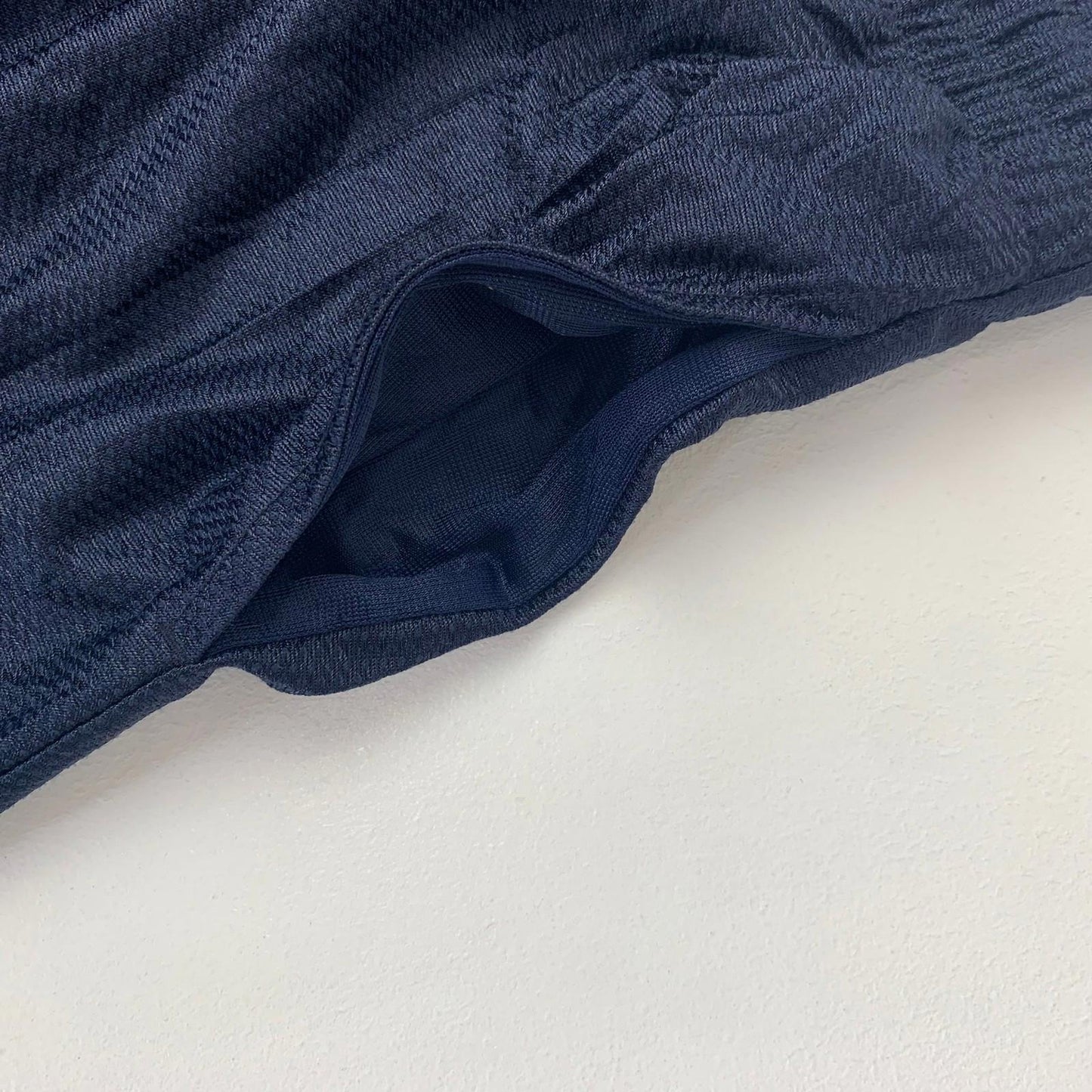 CONVERSE Mesh Athletic Shorts Drawstring Elastic Waist Blue Mens Medium