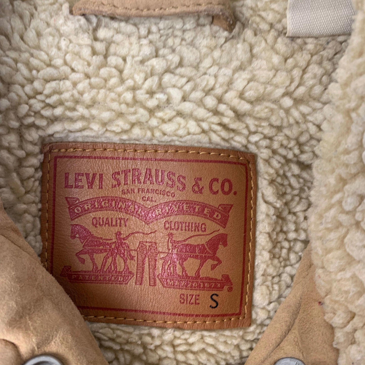 Women’s LEVIS Suede Sherpa Jacket / Small