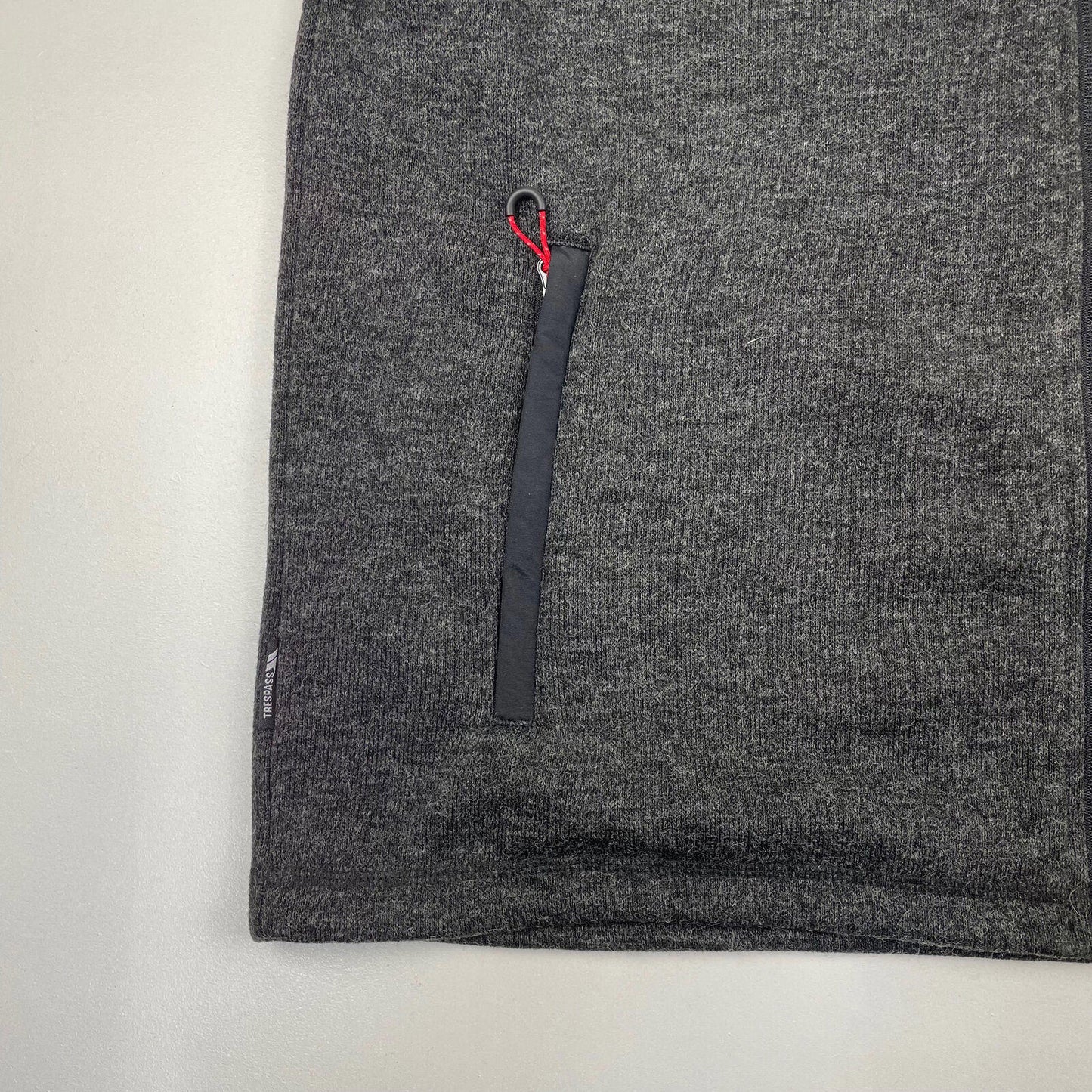 BNWT TRESPASS AIR TRAP 300 Men’s Grey Gilet Fleece Jacket , Size Large