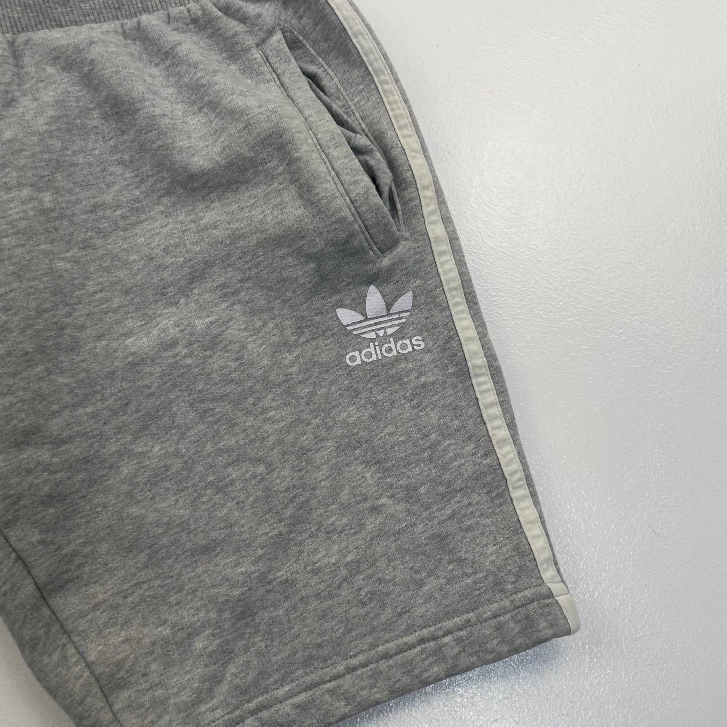 Adidas Kids Sweat Shorts Grey Elastic Waist Boys UK 11-12 M