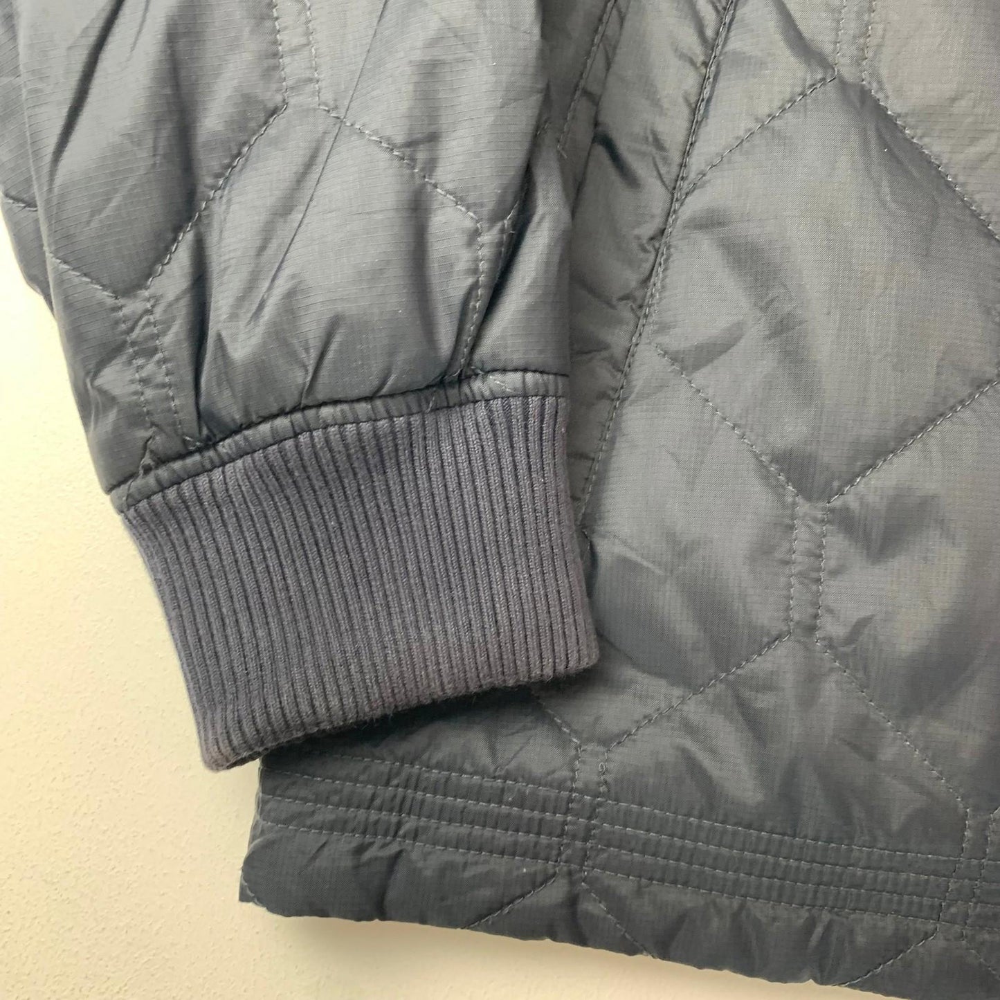 Timberland Quilted Bomber Jacket Ribbed Collar Dark Blue Mens XL