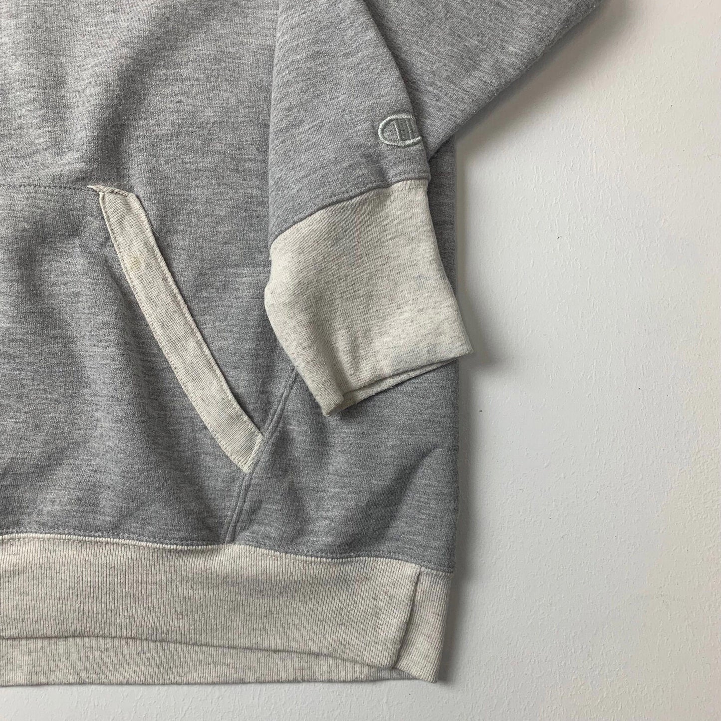 Women’s CHAMPION Hoodie / Grey / XL / Spellout