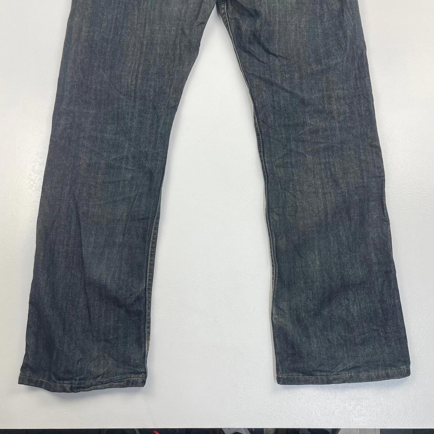 LEVI'S 514 Straight Leg Mid Wash Denim Jeans Classic Casual Blue Mens 33 X 32