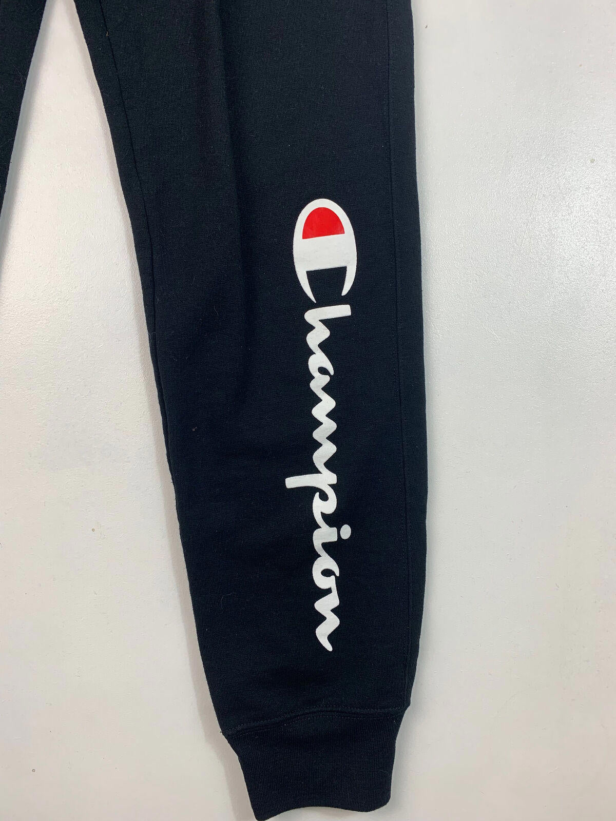 Women’s CHAMPION Joggers / Small / Black / Short Leg / Jogging Bottoms