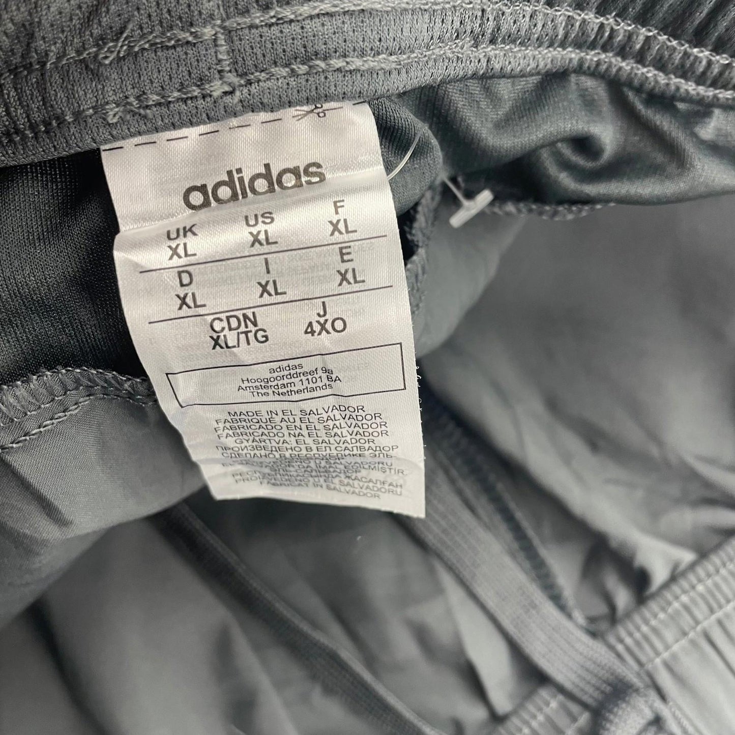 ADIDAS Activewear Shorts Athletic Style Grey Mens XL