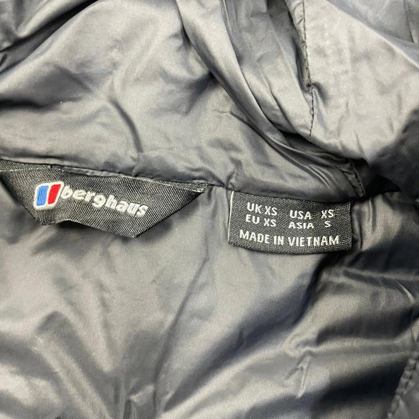 BERGHAUS Puffer Jacket Hydrloft Insulated Black Hooded Mens XS