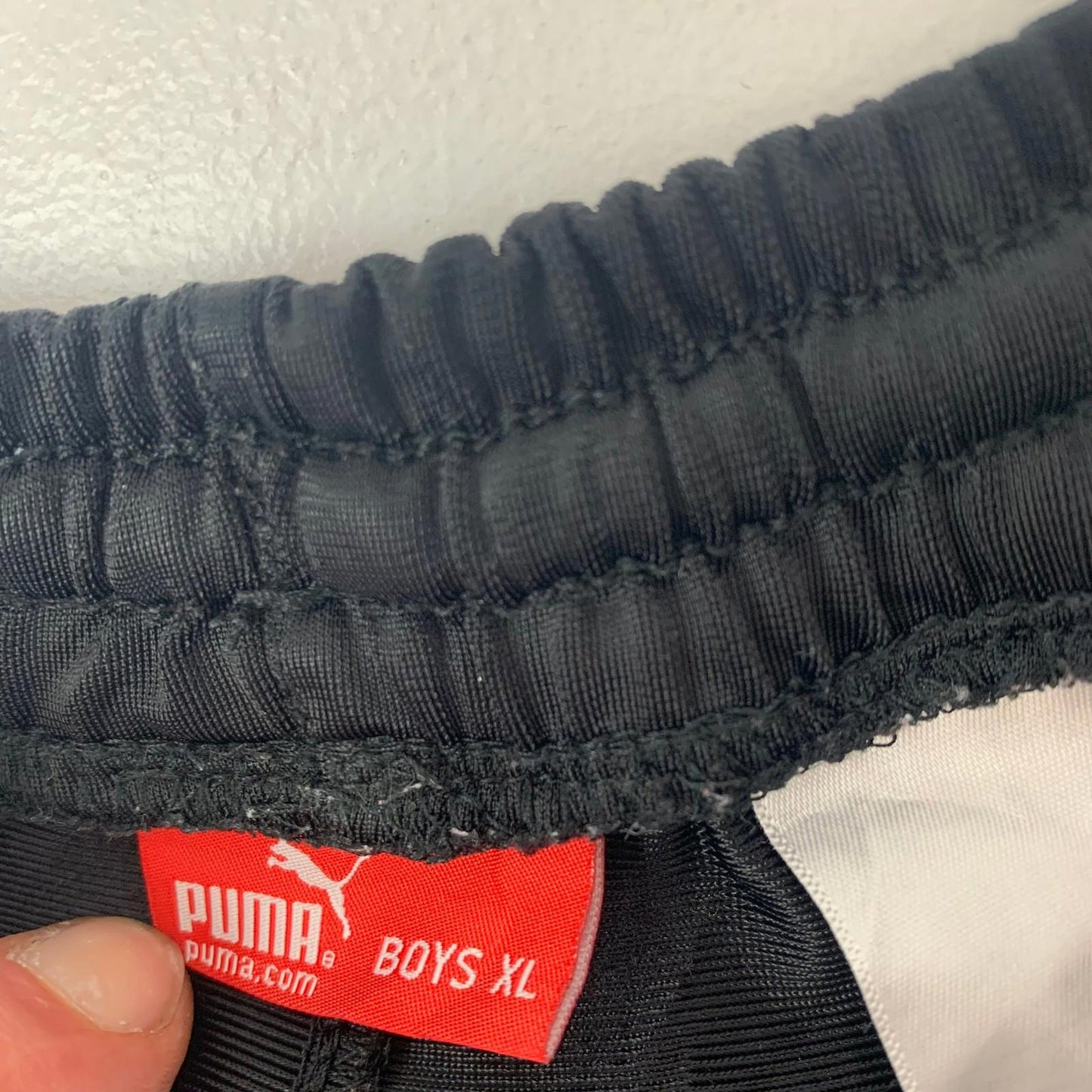 PUMA Boys Athletic Sweat Shorts Black Striped Detail Activewear XL