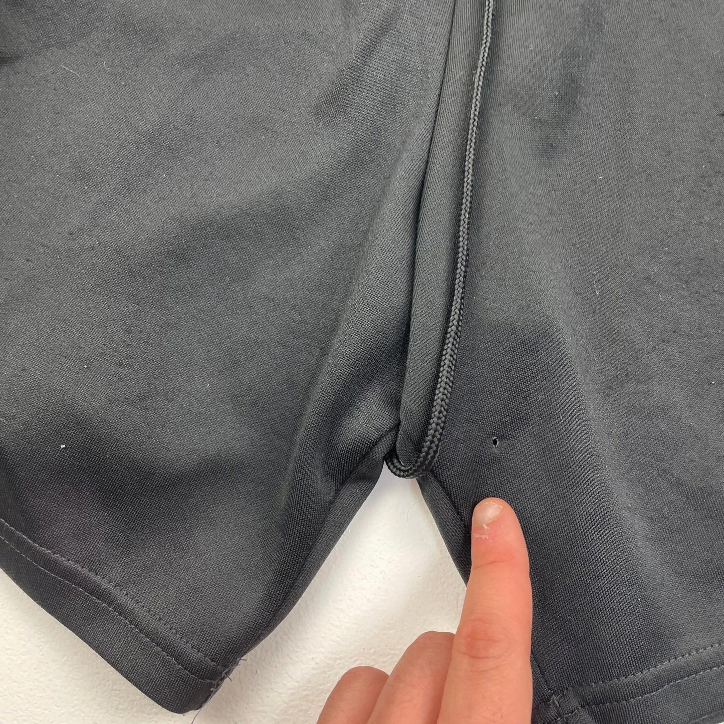 ADIDAS Activewear Shorts Quilted Black Athletic Casual Mens Medium