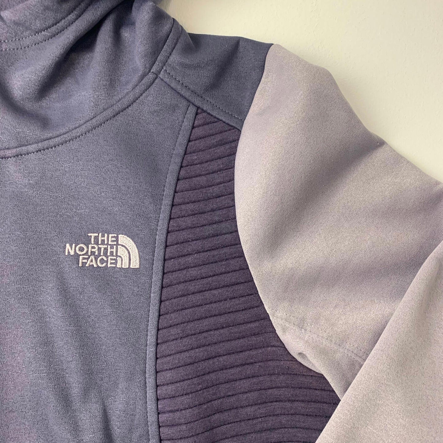 Women’s THE NORTH FACE Full Zip Hoodie / Purple / Large / Violet