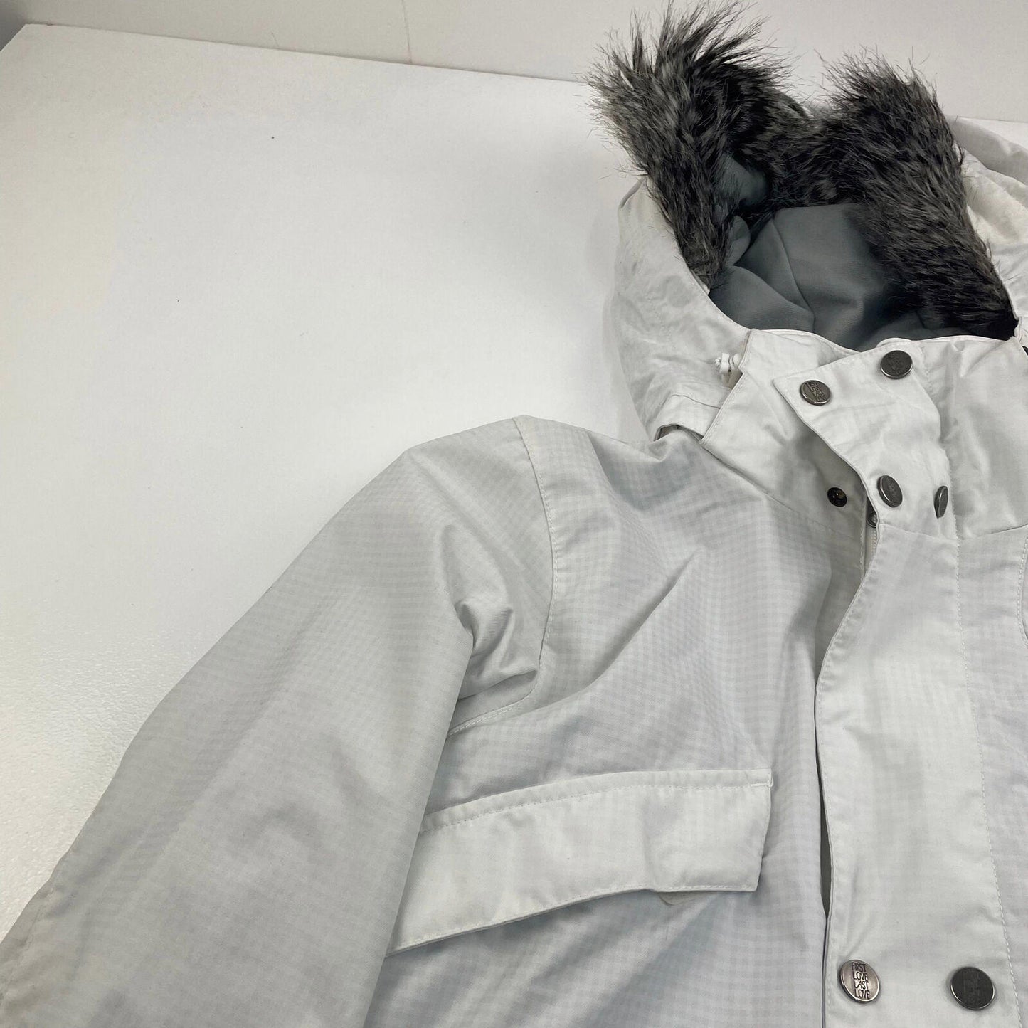 Women’s O’NEILL White 5000mm Escape Series Ski Jacket , Size Medium