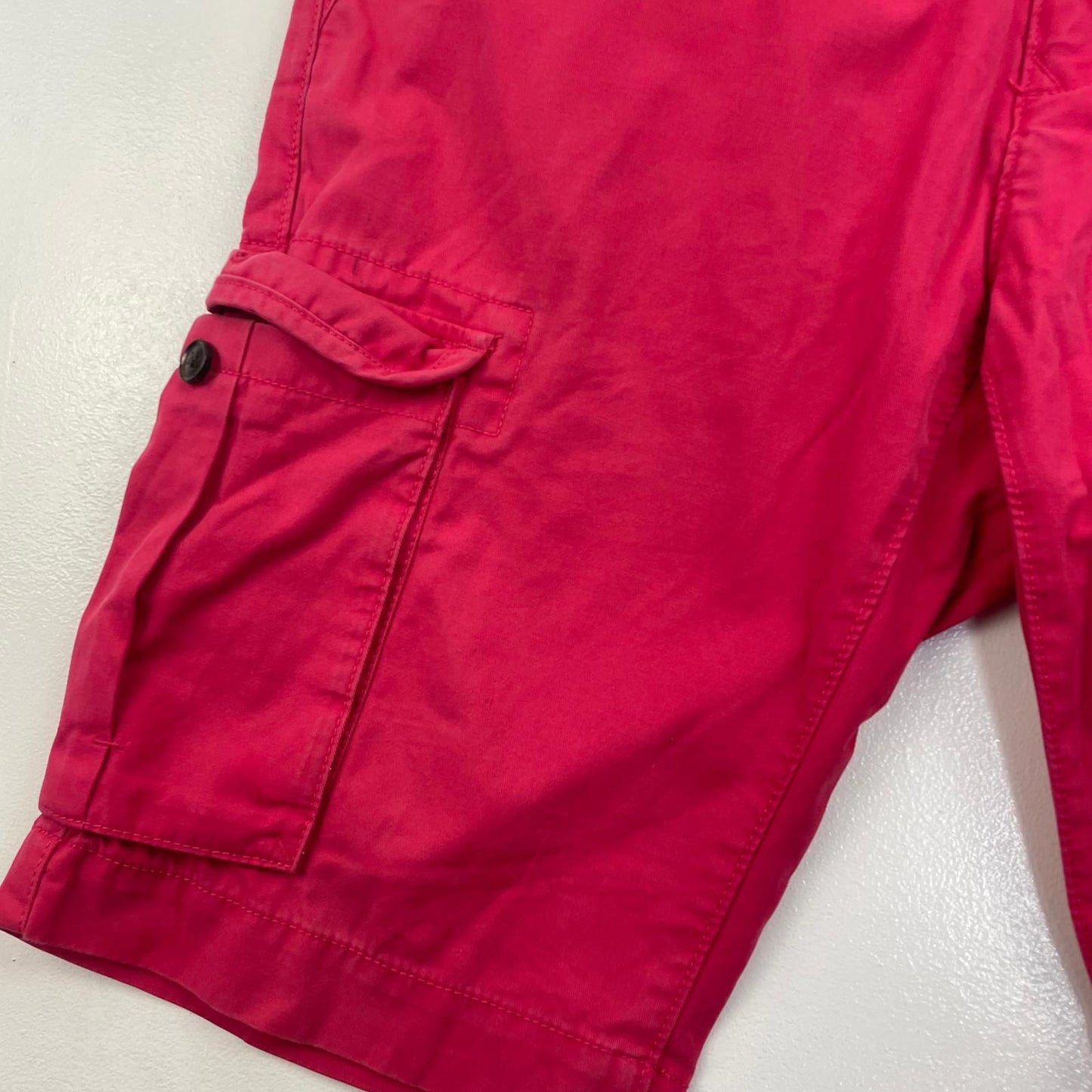 Tommy Hilfiger Cargo Shorts Classic Red Mens Label Size W 31