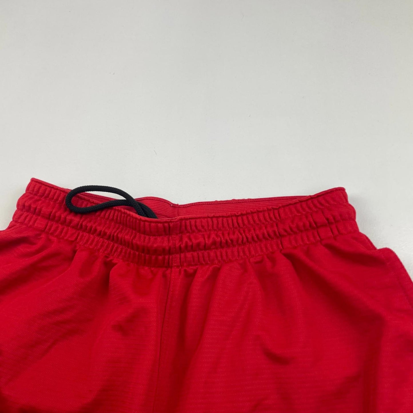 NIKE Activewear Shorts Athletic Red Black Logo Mens Size M