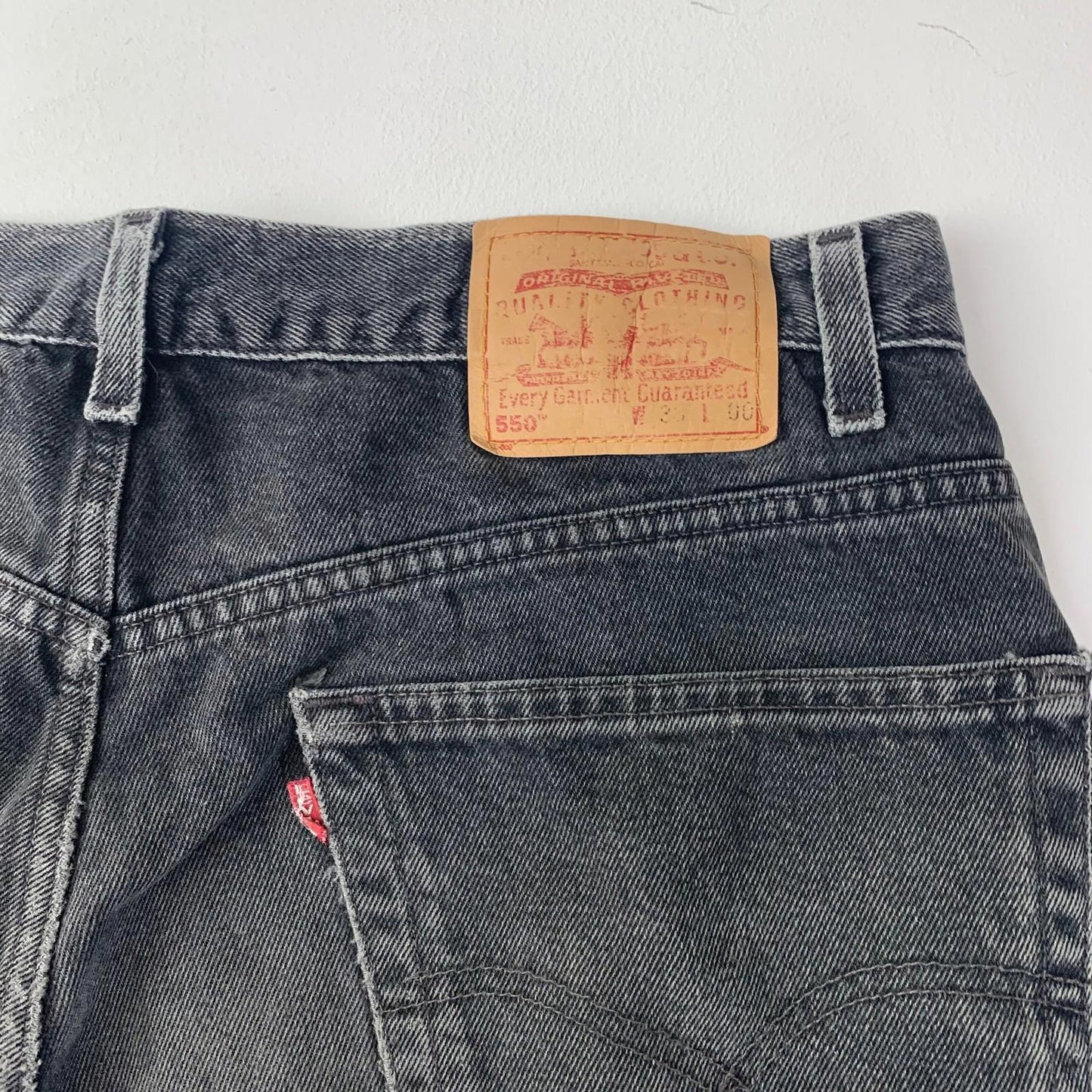 Levi's 550 Relaxed Fit Denim Shorts Classic Washed Black Mens Label Size 38