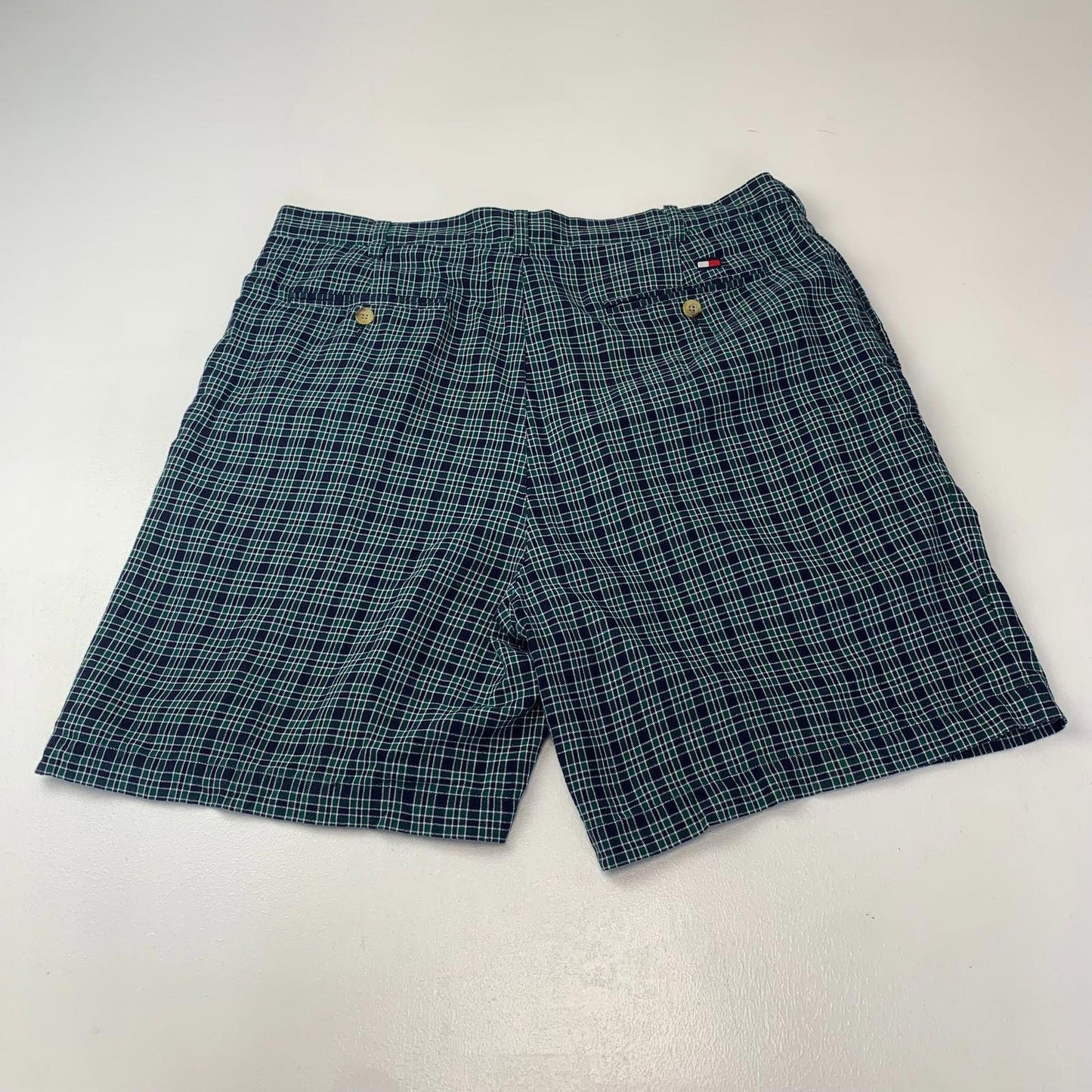 Tommy Hilfiger Men's Checkered Cotton Casual Shorts Green Plaid Size W36