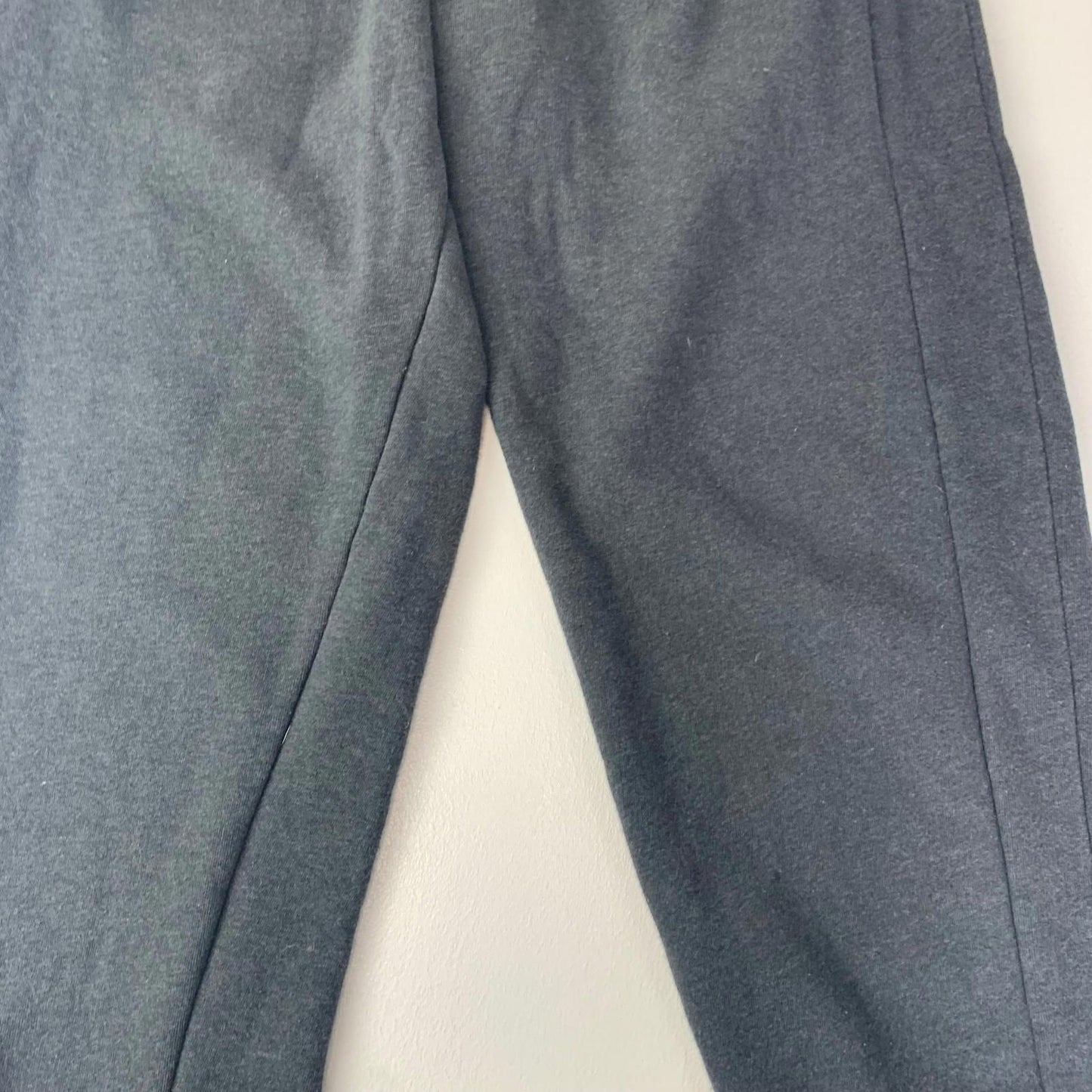 PUMA Jogger Sweatpants Elastic Waist Comfort Fit Grey Mens L
