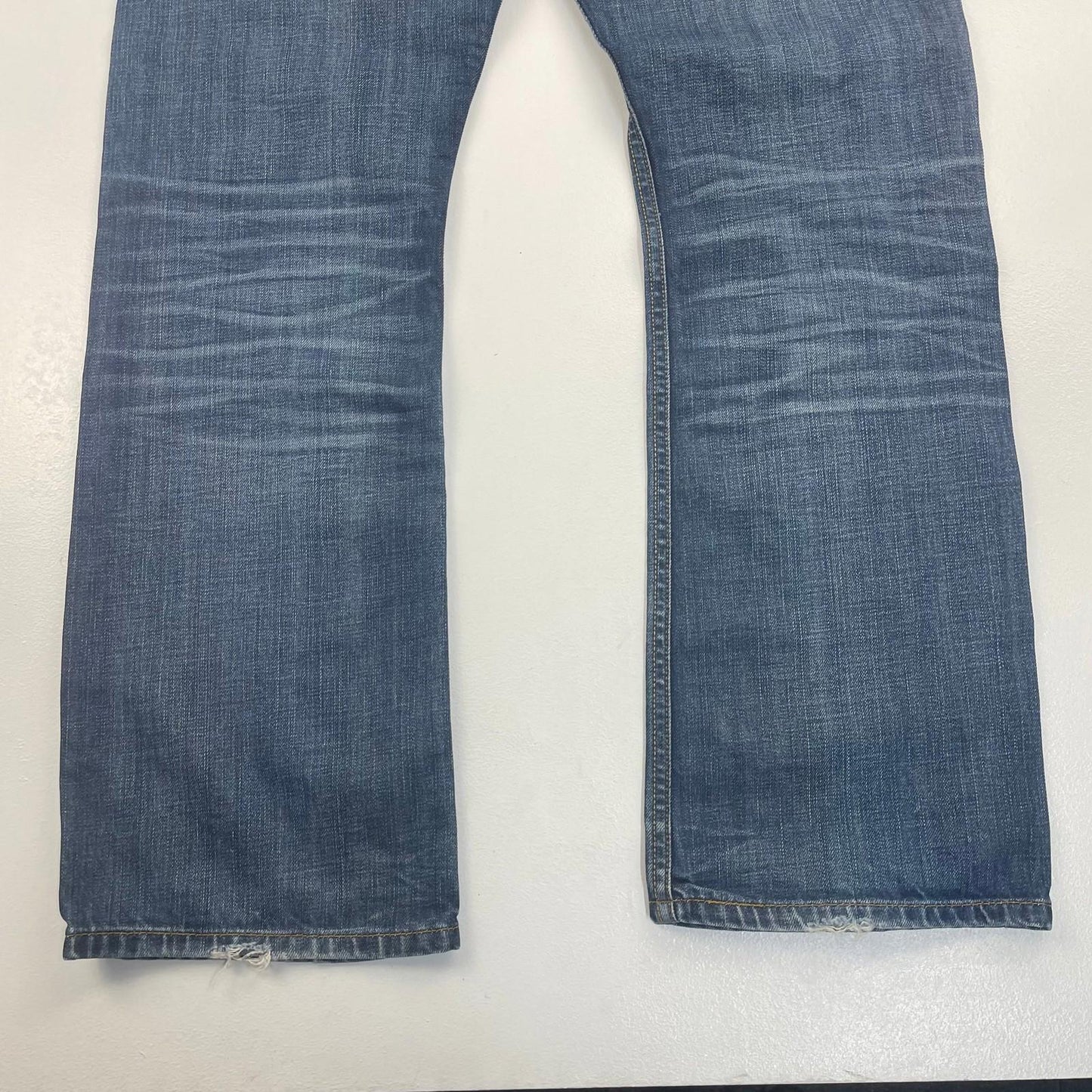 Levi's Straight Leg Denim Jeans Mid Wash Classic Fit Blue Mens W34 L32