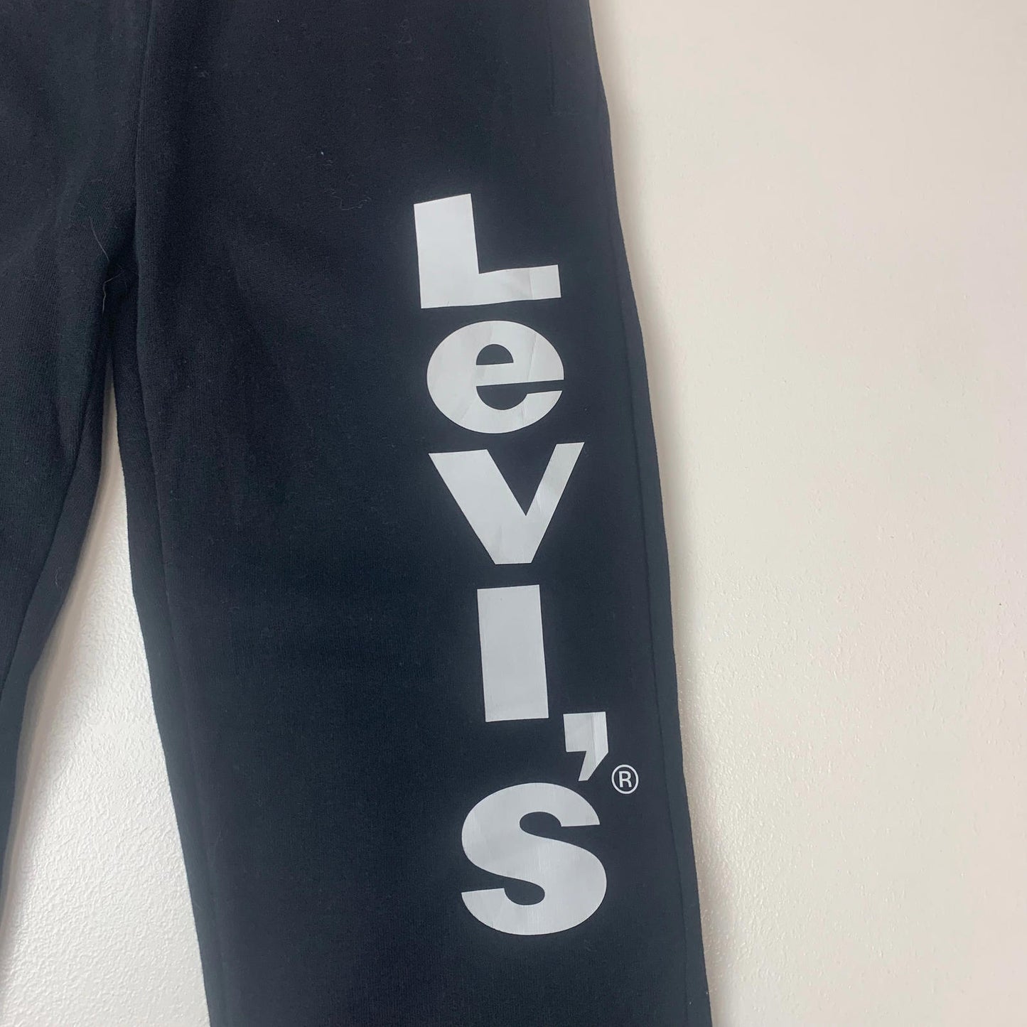 Youth LEVIS Spellout Jogging Bottoms / Black / 12-13 yrs