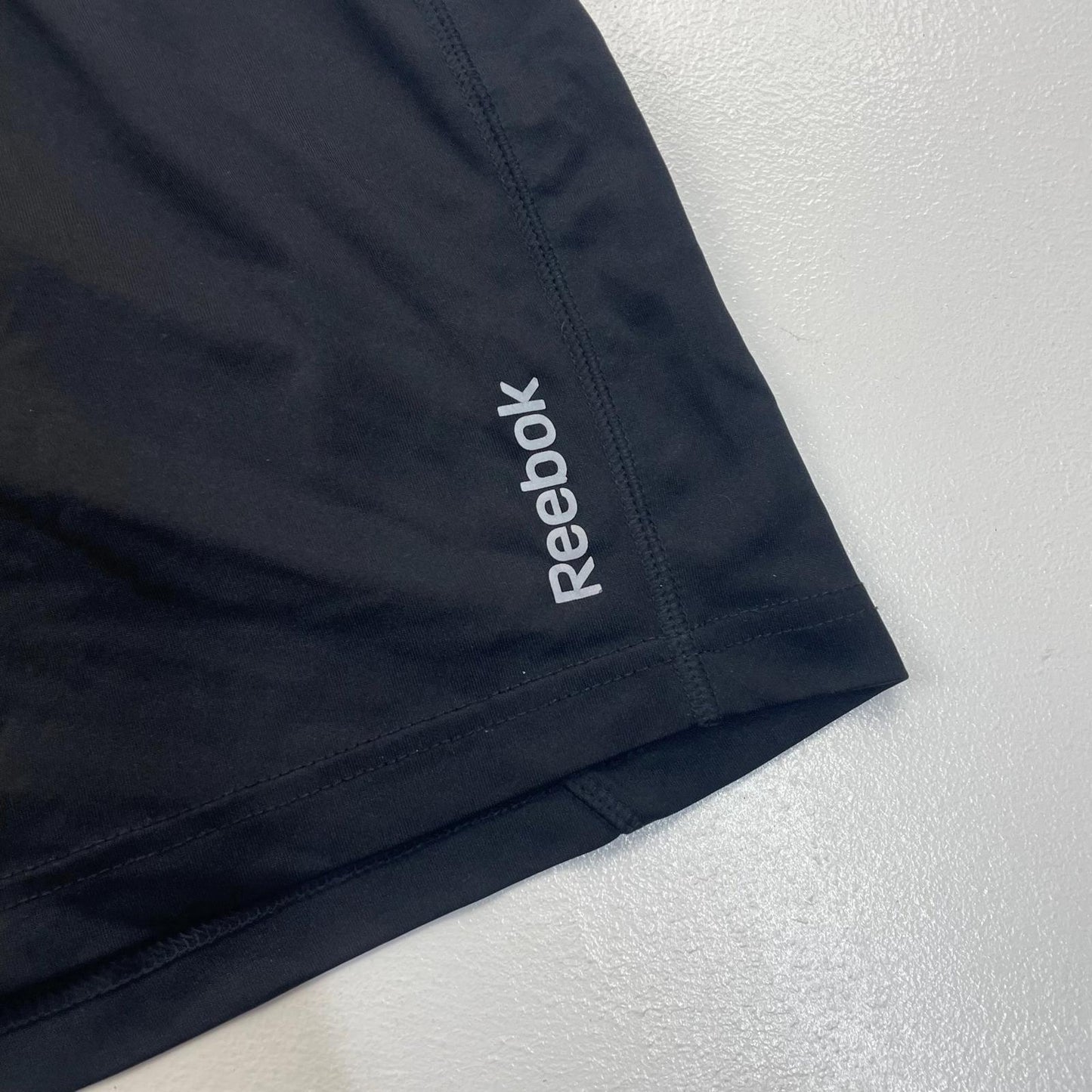 Reebok Activewear Shorts Elastic Waist Breathable Black Mens M