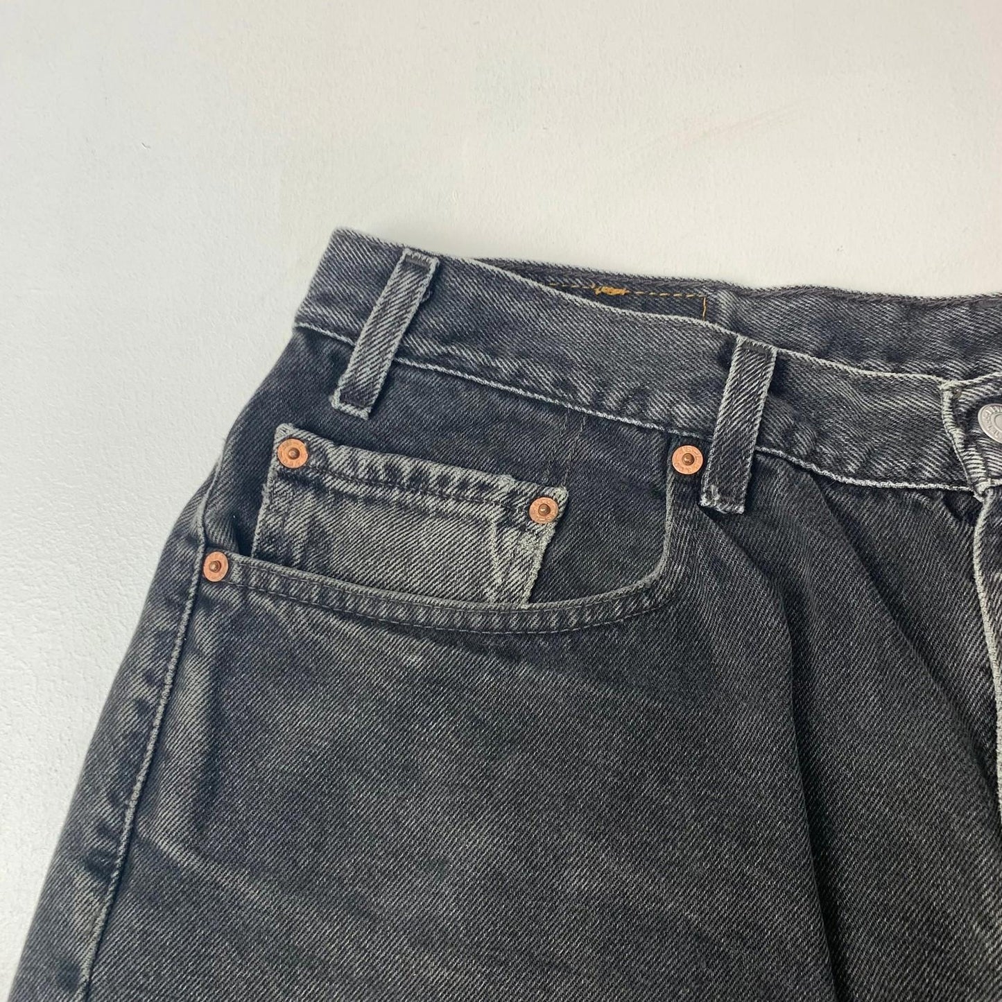 Levi's 550 Relaxed Fit Denim Shorts Classic Washed Black Mens Label Size 38