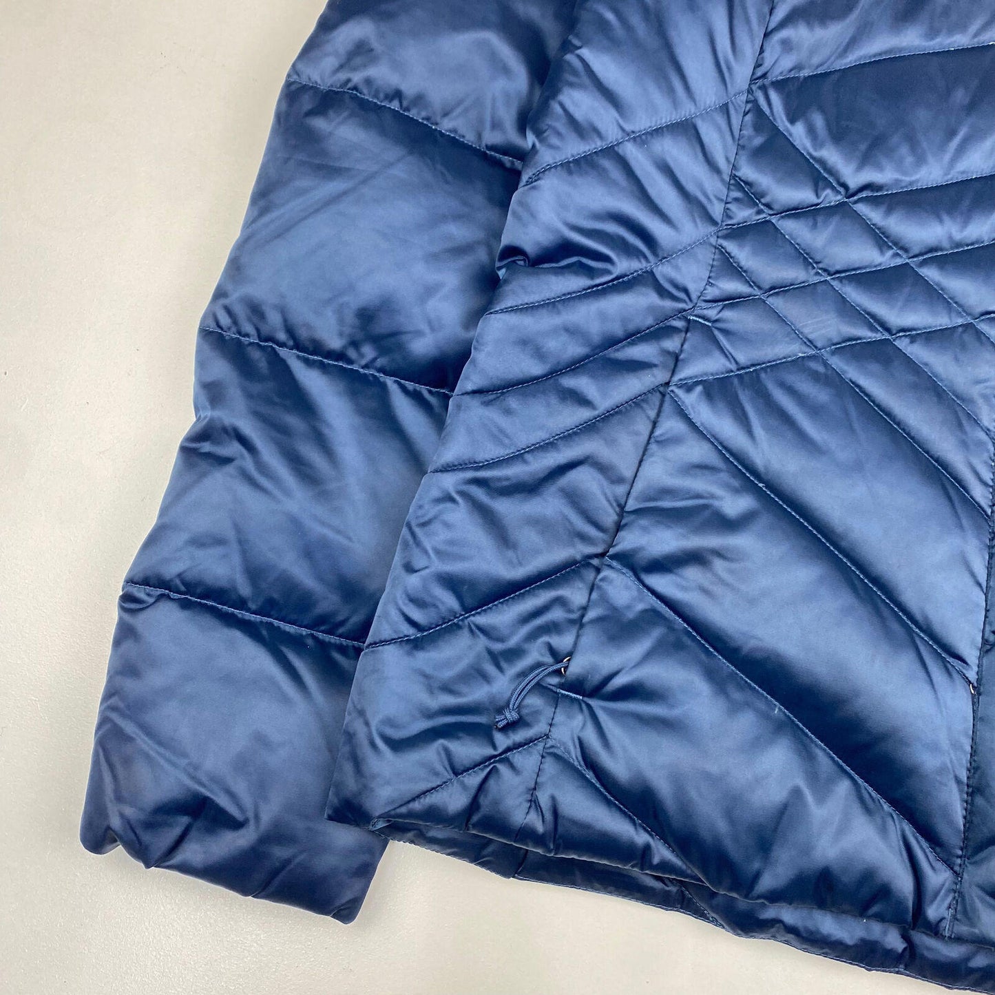 Women’s THE NORTH FACE Blue 550 Down Puffer Jacket , Size Medium