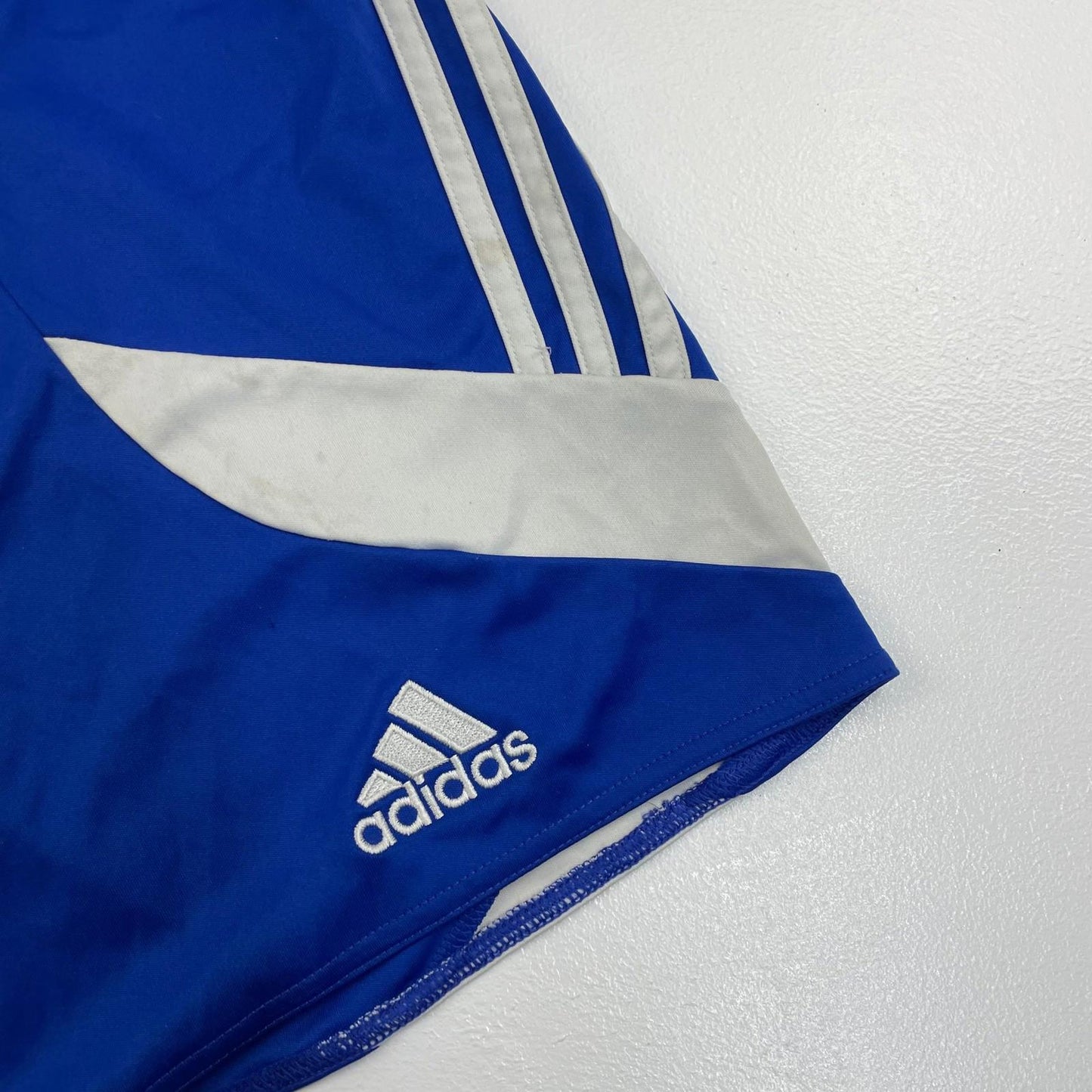 ADIDAS Climalite Athletic Shorts Blue Striped Design Mens UK M