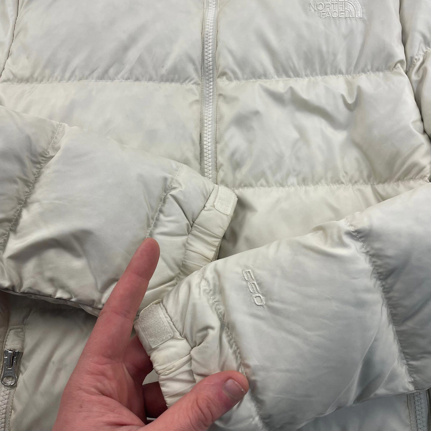 Women’s THE NORTH FACE Cream 550 Down Puffer Jacket , Size M