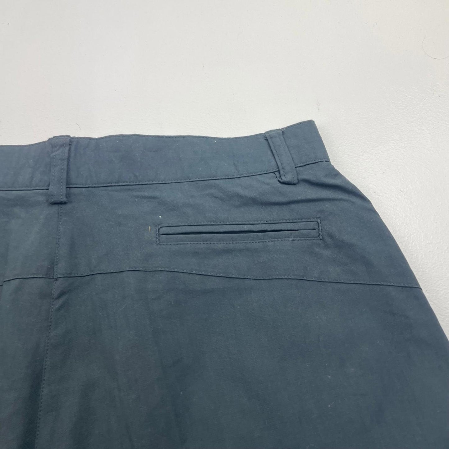 Adidas Golf Shorts Athletic Summer Casual Grey Mens UK Small