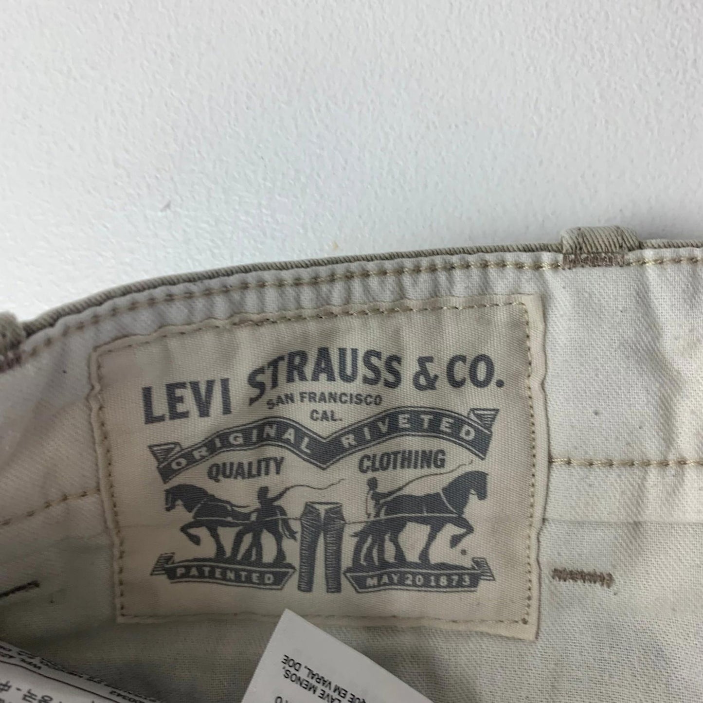 Levi's Chino Style Trousers Casual Elastic Cuffs Khaki Mens W28 L30