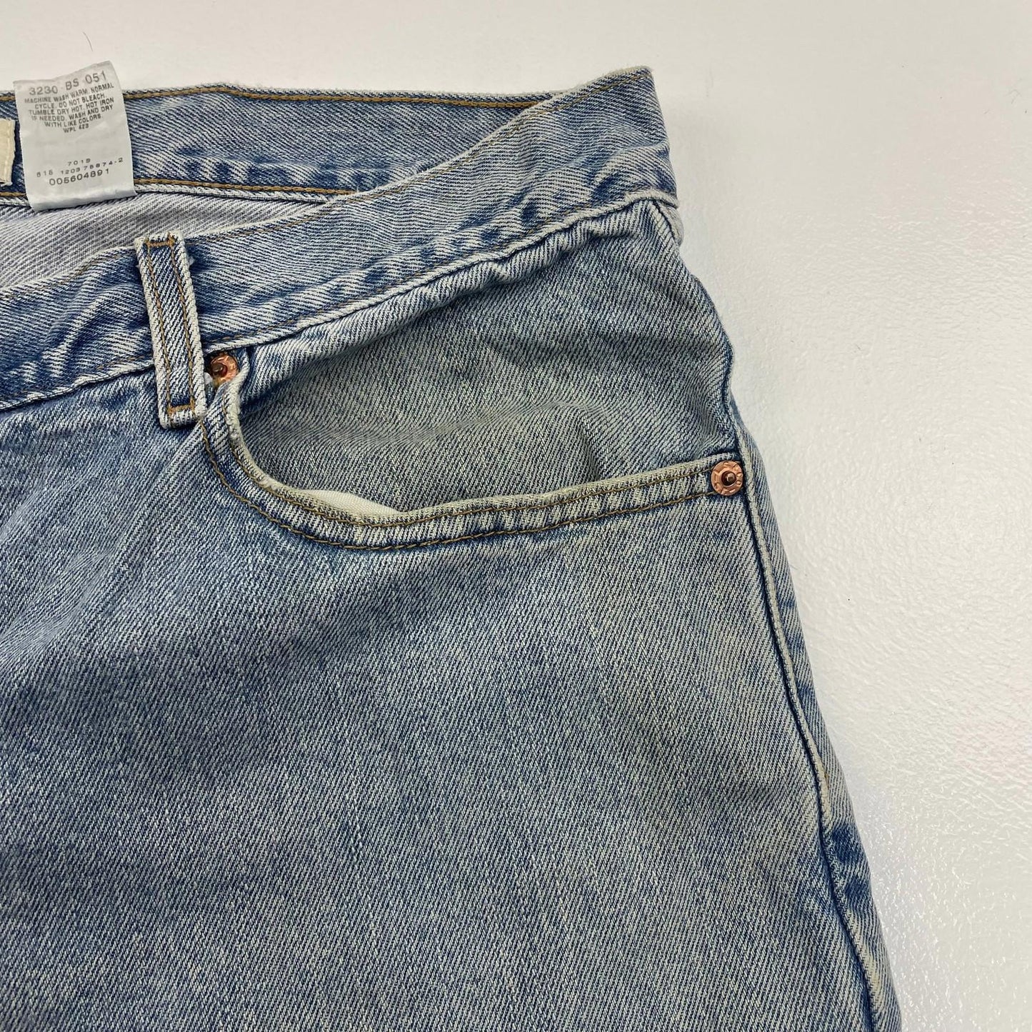 LEVI'S 560 Vintage Jeans Relaxed Fit Light Blue Denim Mens W36 L32